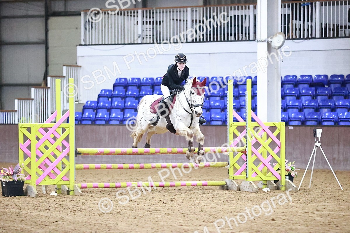 SBM_001667 - Class 9 - Pony Intro 75cm