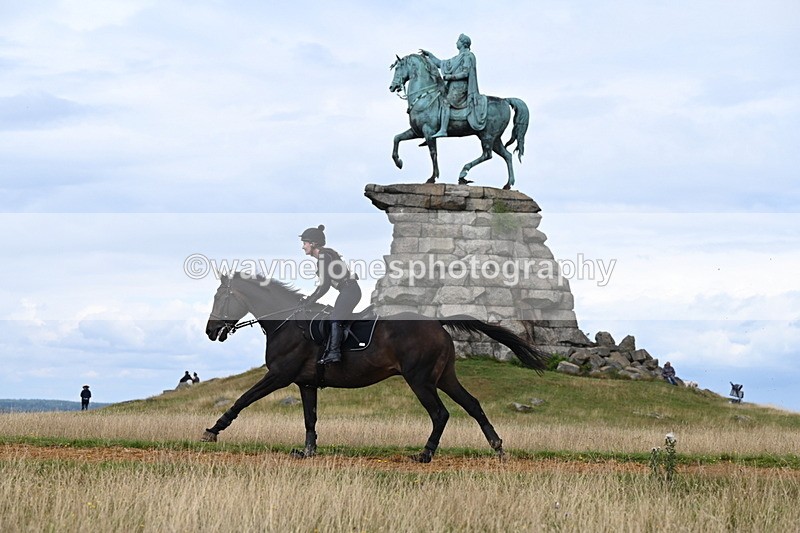 DSC_7616 - Time at Statue 13:16 to 13:52