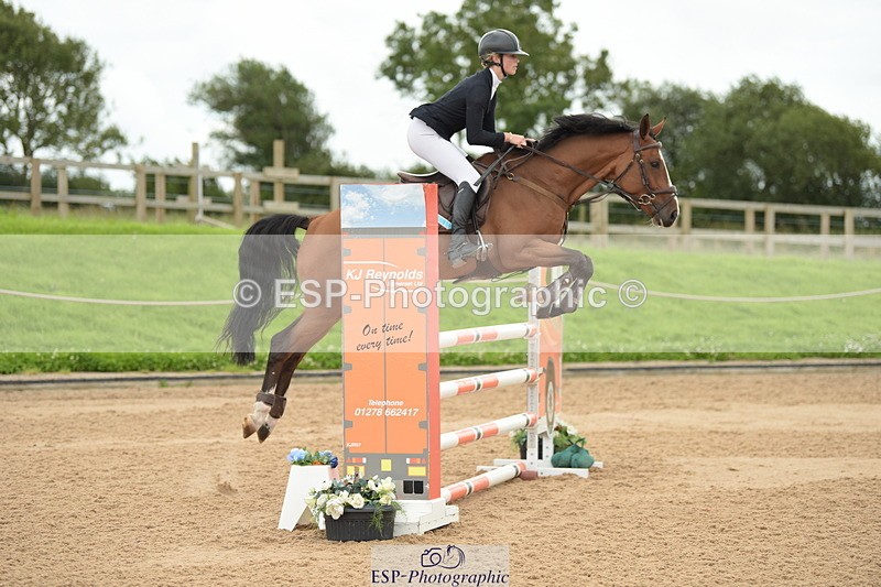 230813A-131452-13202 - Cls 49 Chard Eq 5yr Old Championship