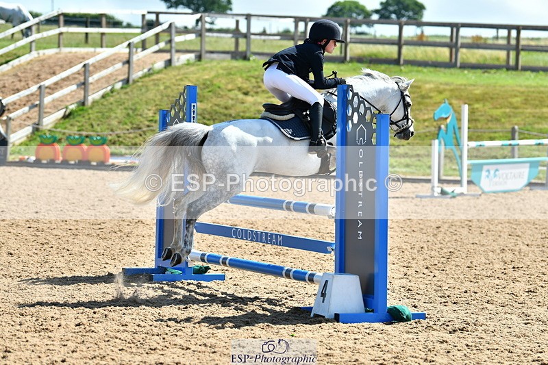 230624A-102341-00282 - Cls 37 Springboard 128 + 138cm