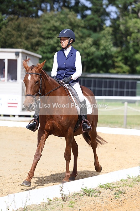 3E7A4010 - Class 9: Novice 6 Section B Championship