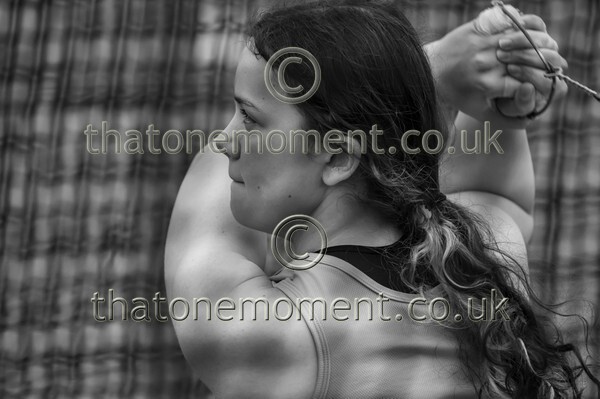 Opener25-923767 - Field Female