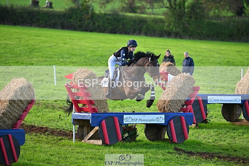 251025A-155050-21492 - G-577-Sophie.Tunnicliffe