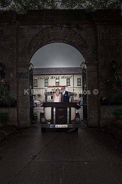 304-2 - Kim Kavanagh and Darren Taffe Wedding
