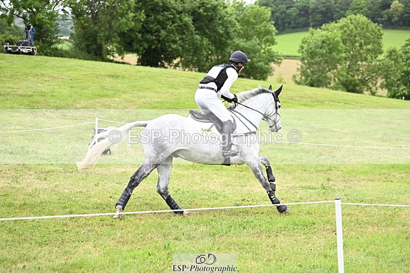 250524A-100652-08454 - A-052-Musa.Hussain-LIQUID.LUCK