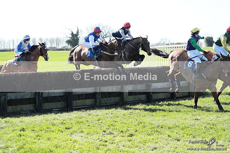 PtP 210326 83 - VWH Cirencester Races 21/03/26