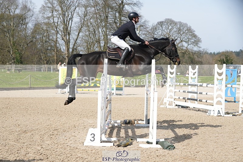 260322A-124941-01725 - 12 Newcomers 1m 10 Open