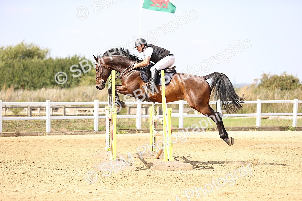 SBM_006702 - Class 12 - Amateur Championship Qualifier 1.05m