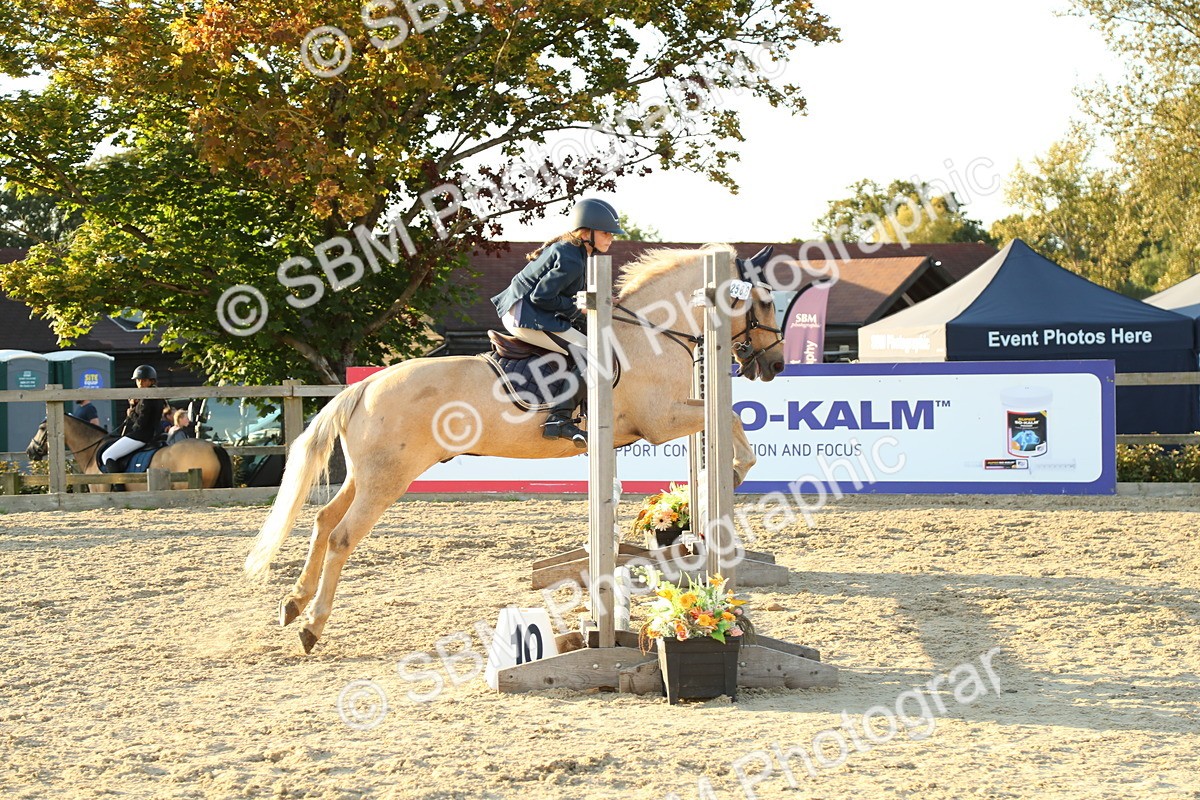 SBM_53910 - J8 - Junior Pony 65cm Championship