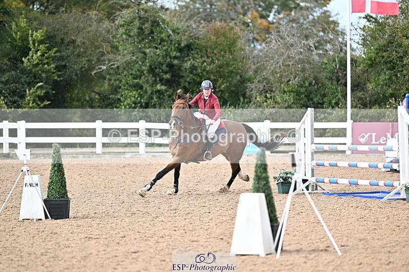 241005A-113452-03429 - SAT Cls 17 95cm Amateur Quali
