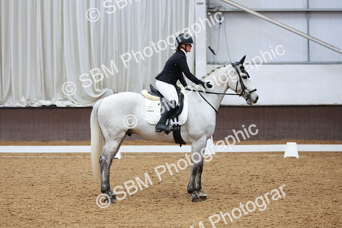 SBM_003400 - Class 11 - Novice 2