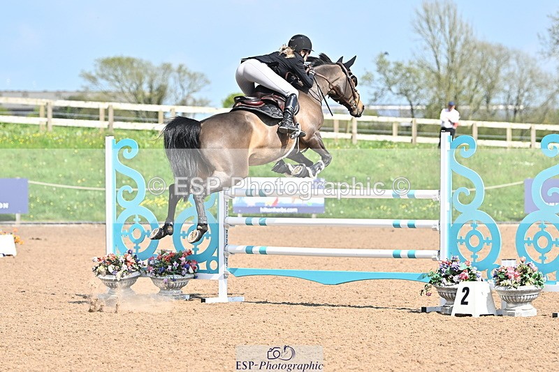 240509A-160439-03504 - Cls 12 Chard Equ Speed Derby