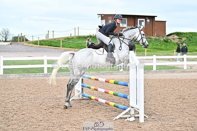 240514A-193545-00616 - 90cm