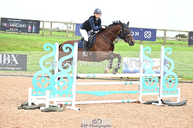 240908A-134749-04105 - Cls 15 U21 Intro 90cm-1.00m  Team Comp