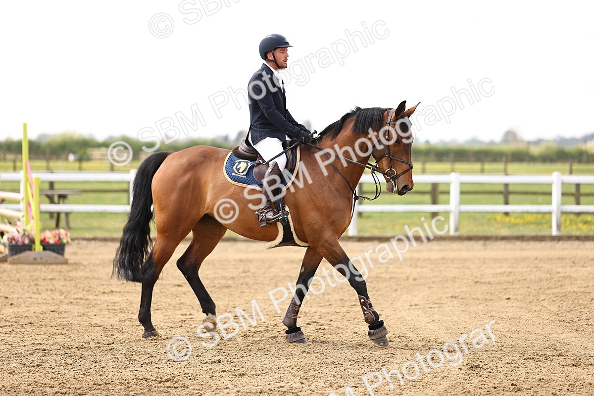 SBM_001941 - Class 10 - Senior British Discovery - 1.00m