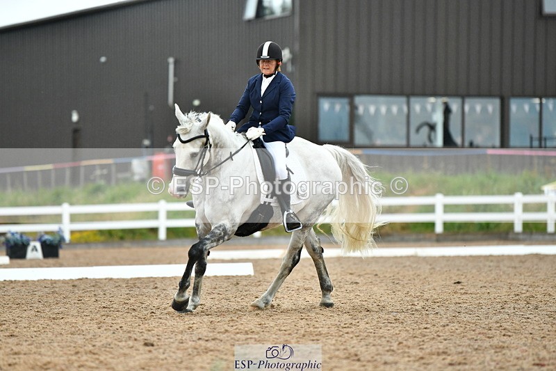 230630A-160101-03416 - Cls 9 Quest Novice 28