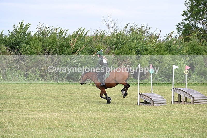 WJ6_6537 - 60cm XC Time 10:17 to 10:49