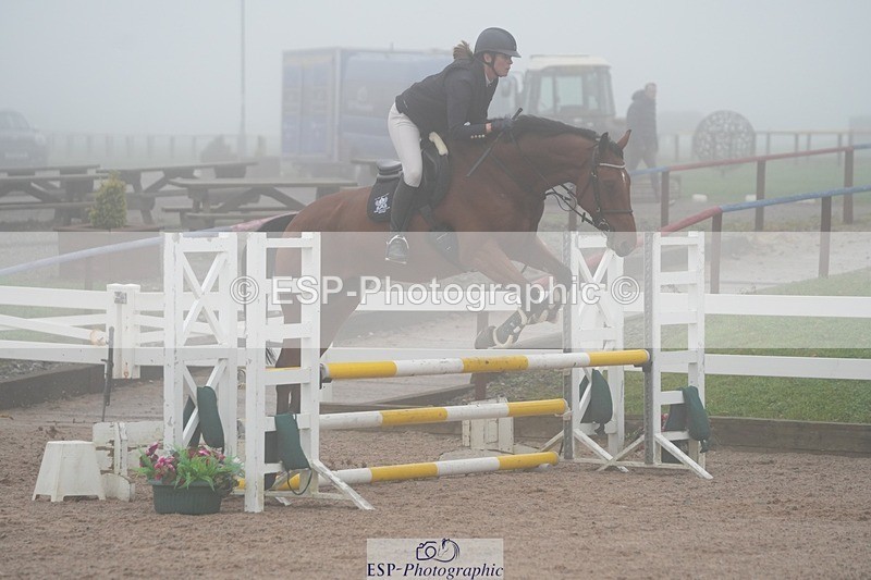 251003-102833-00063 - Cls 6 British Novice and 90cm