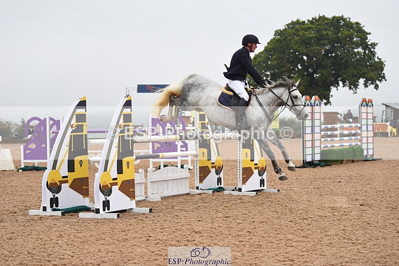 230916A-110640-04006 - Cls 14 Snr Foxhunter