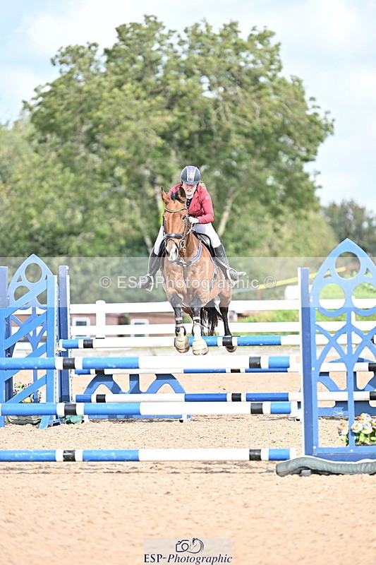 241005A-113508-03439 - SAT Cls 17 95cm Amateur Quali