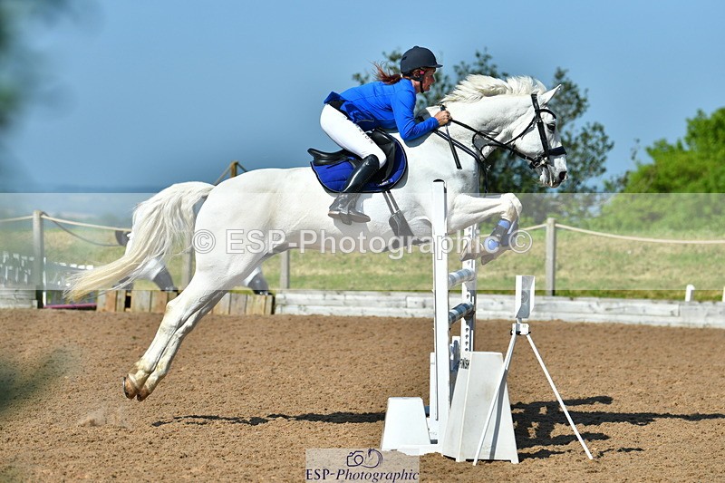 230527A-095430-03089 - Cls 13 Snr 1.05m + 1.10m Open