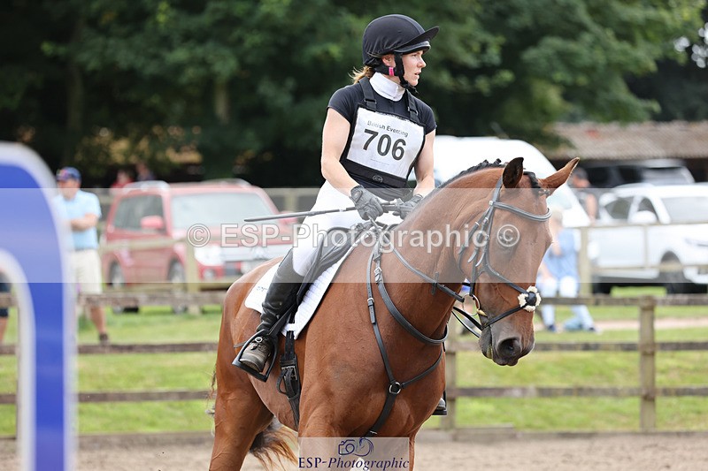 240804-163029-16900 - 706-Sharon_Kellaway-OBERON_XII