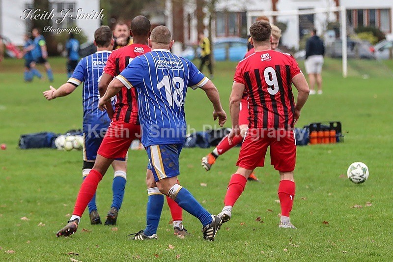 9KJS1538 - Nene League Sunday 16th November 2025 Abington Park