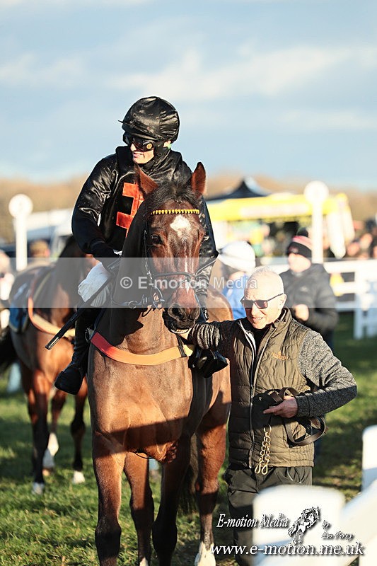PtP 301125  0883 - Hursley Hambledon Point-to-Point Larkhill Racecourse 30/12/2025