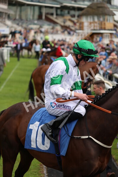 yr22052022r4-1 - Race 4: 5:05pm Sky Bet Sunday Mile