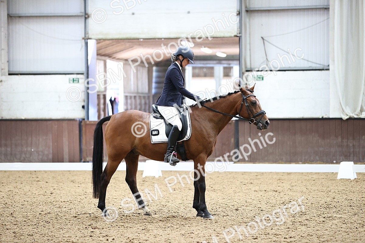 SBM_001438 - Novice 4 - 11.15-13.22