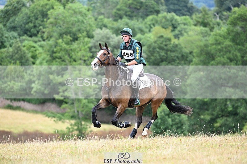 250803A-105824-10207 - K-458-Ollie.Martin-MIH.POP.SOCKS