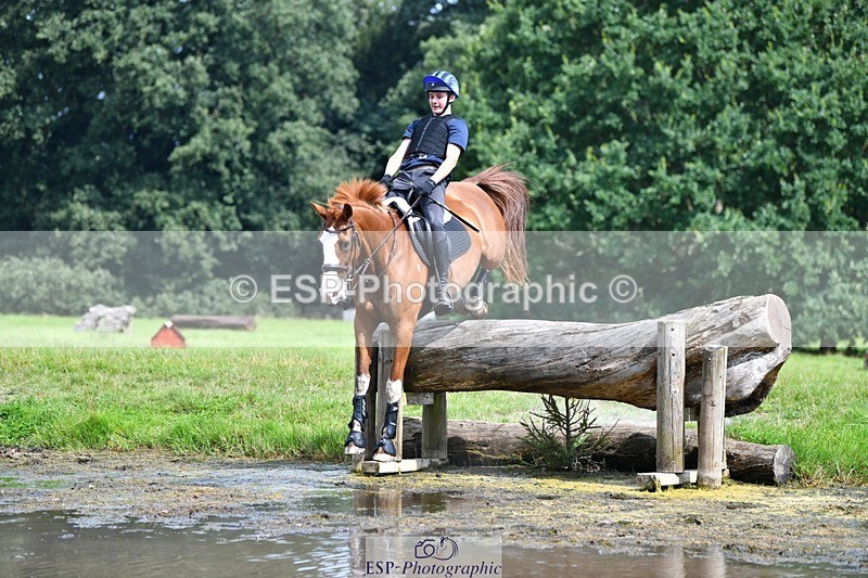 230817-135744-02976 - Abbie's 1st Group - XC