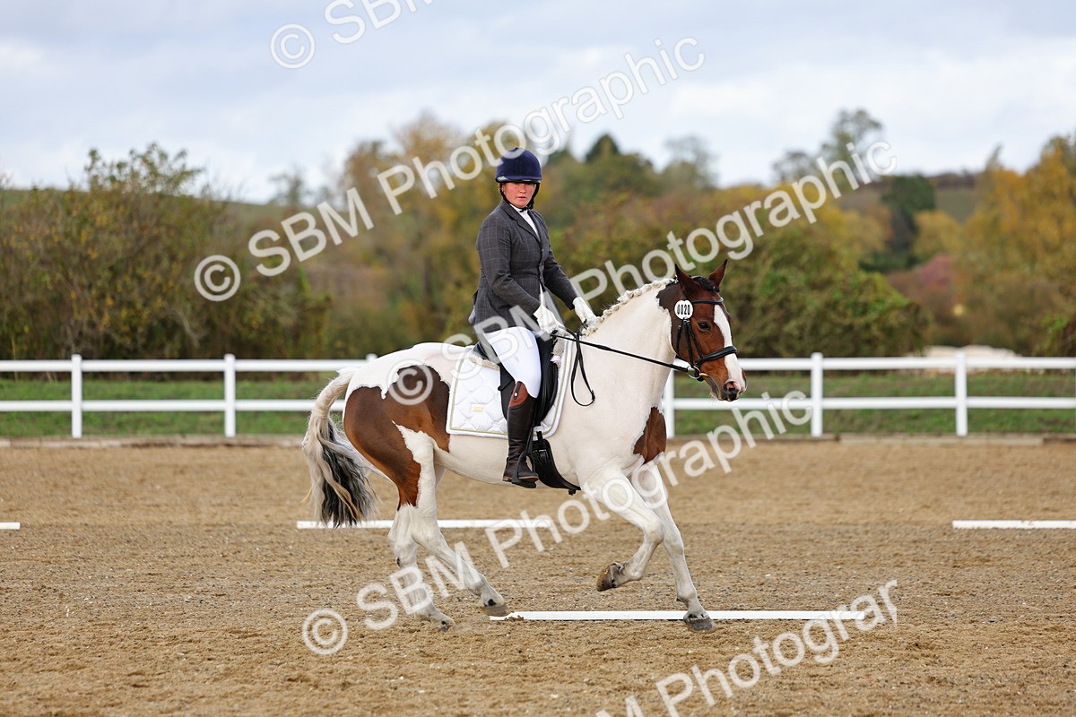 SBM_002644 - Class 8-11 - Novice 1-E1