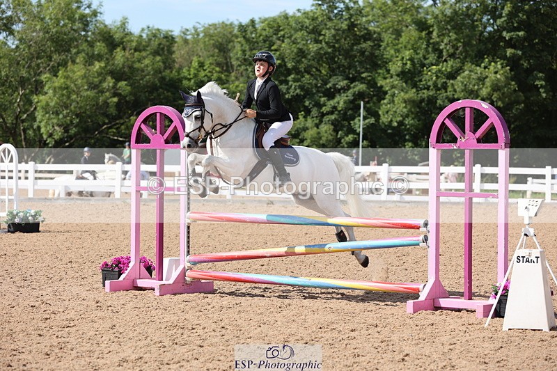 240629A-165112-08191 - Cls 13 Stepping Stones 128cm + 138cm