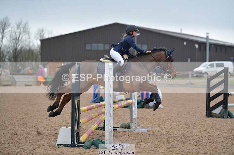 240128A-122808-00925 - Cls 16+17 Club and Schools 80cm