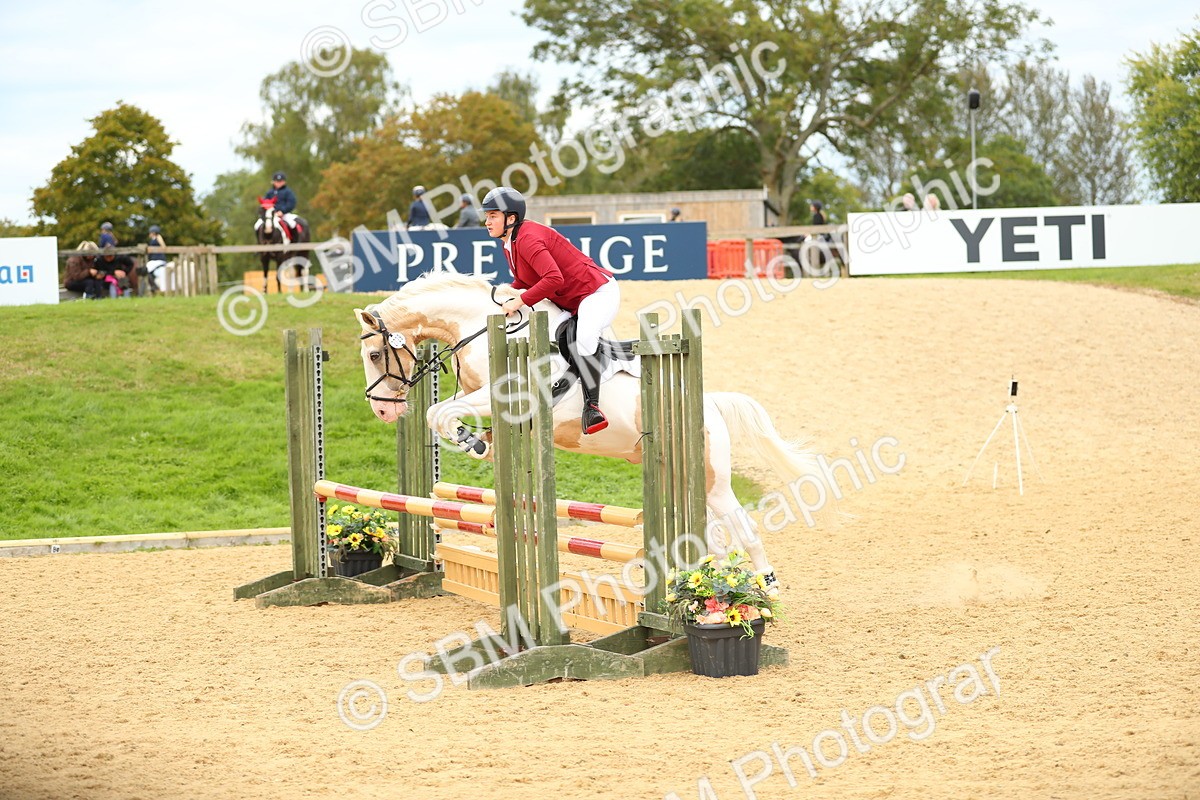 SBM_76038 - J19 - Junior 90cm Supreme Championship