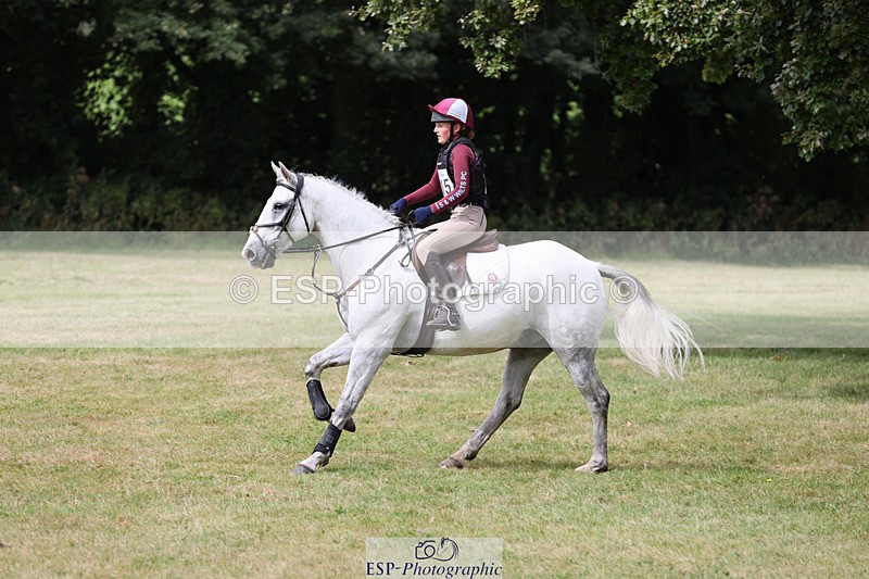 240825X-114939-32341 - 70cm XC 11.00 to 12.00