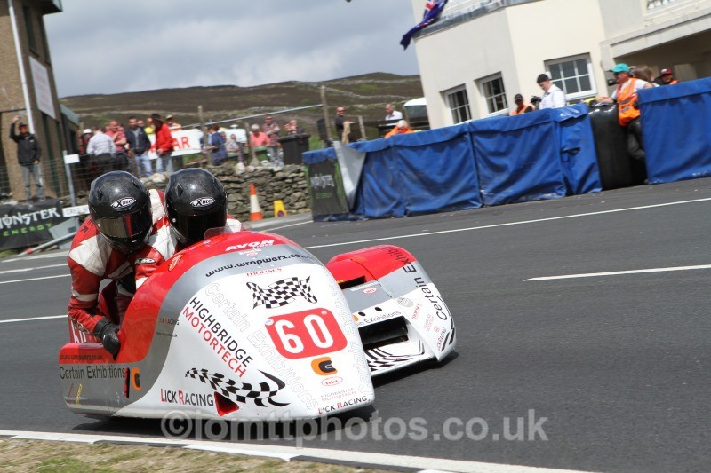 Dean Nicholls* / Paul Skinner Lumley Kawasaki / Certain Exhibitions Ltd - Sure Sidecar Race 1