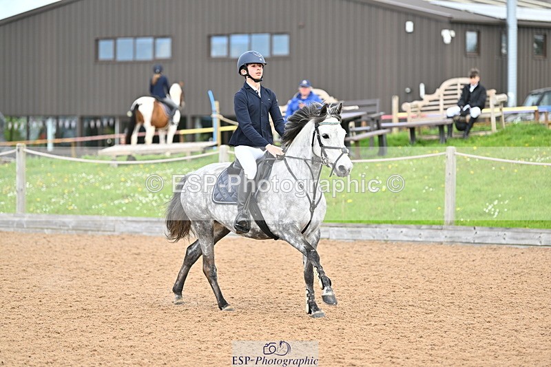 240504A-112317-01182 - Cls 3 Pony Discovery & 90cm Open