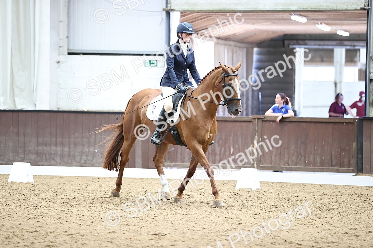 SBM_001963 - Novice 4 - 11.15-13.22