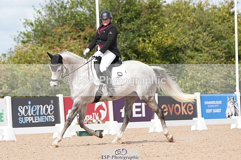 250906-124341-02433 - 071-Emma.ChapmanRoyal.Achiever