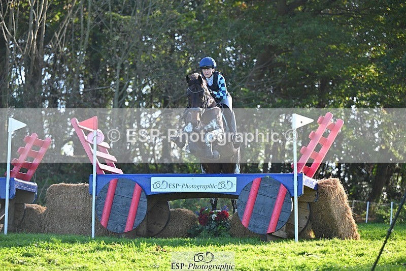 241026-150035-14564 - 553-Hanna.Bertorelli-BWTH.CLASSIC.CUT