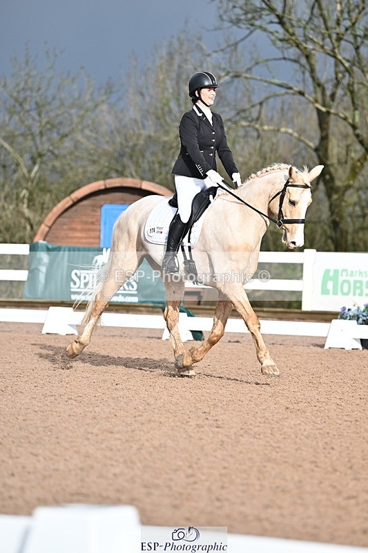 240218A-094729-04854 - 176-Kim.Walker-Dom.Perignon