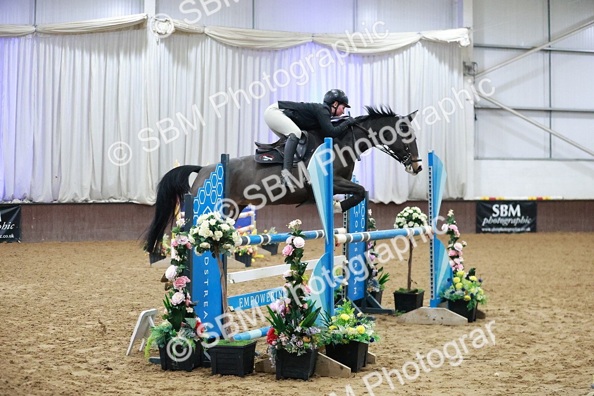 SBM_004355 - Class 17 - Senior Newcomers - 1.10m