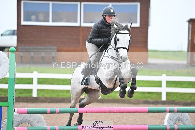 231209A-093725-01330 - Cls 9 British Novice & 90cm Open