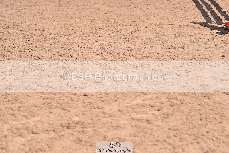 230531A-124018-00357 - Cls 4 Newcomers & 1.10m Open