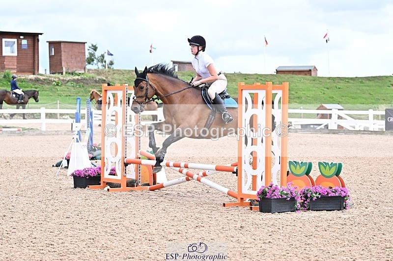 250729-150455-00075 - Clear Round and 60cm