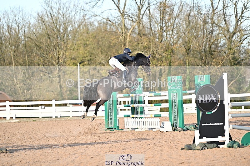 241113A-144125-00901 - Cls 06A&B Nat 1.30m & 1.40m Open