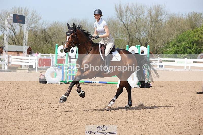 240510A-143734-07744 - Cls 17 1.05m National Am Quali