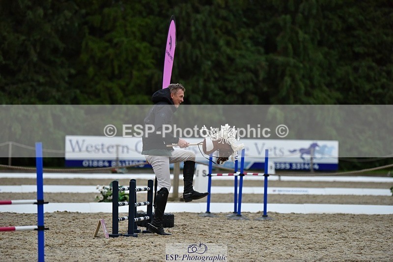240523-203324-06948 - Hobby Horse Comp